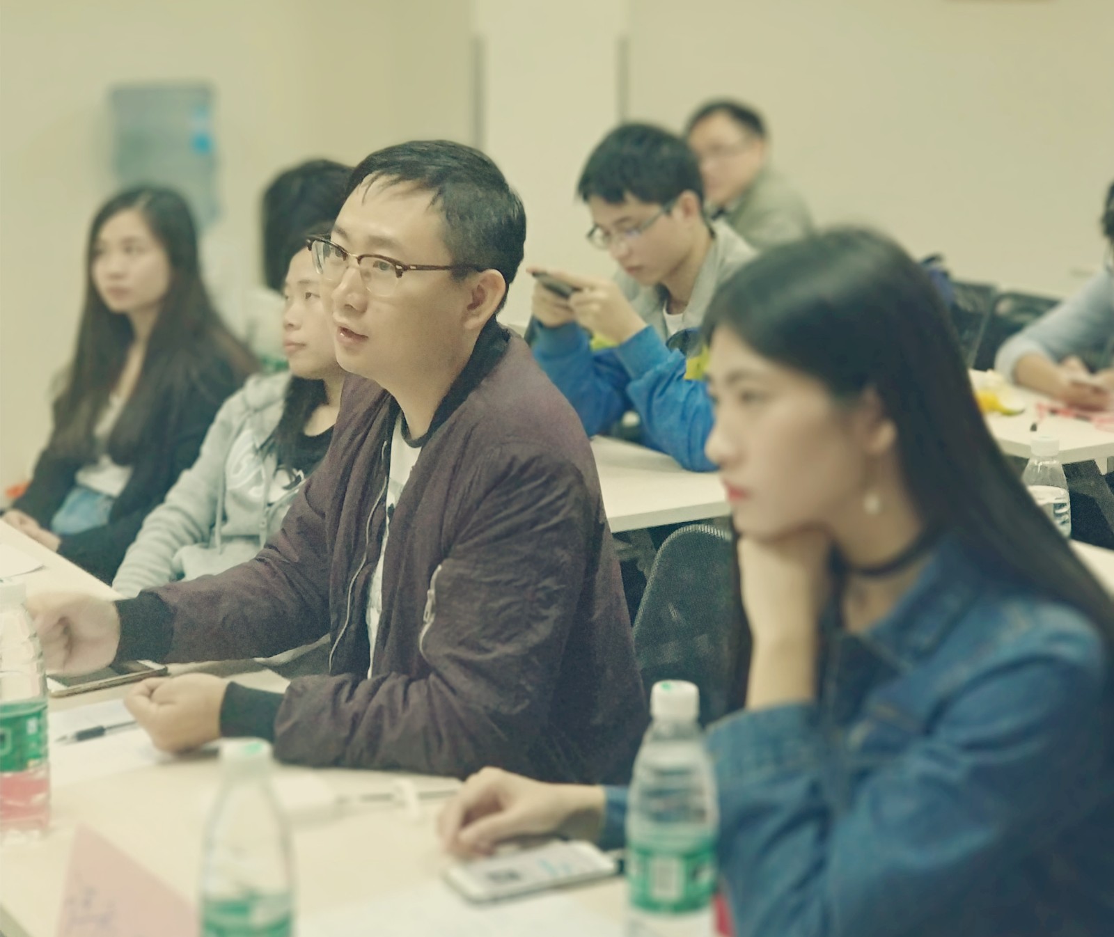 微信图片_20171016165229_副本.jpg